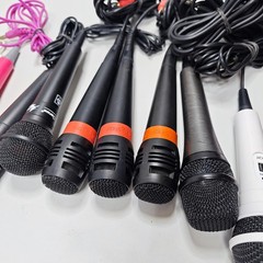 Lot of 15 Wired Microphones – Various Models, Used Condition