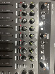 TASCAM DP-03SD Digital Recorder Console XLR RCA 8 Tracks Phantom Power
