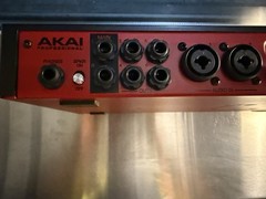 Akai Professional MPC Live 3 Standalone Sampler Sampler