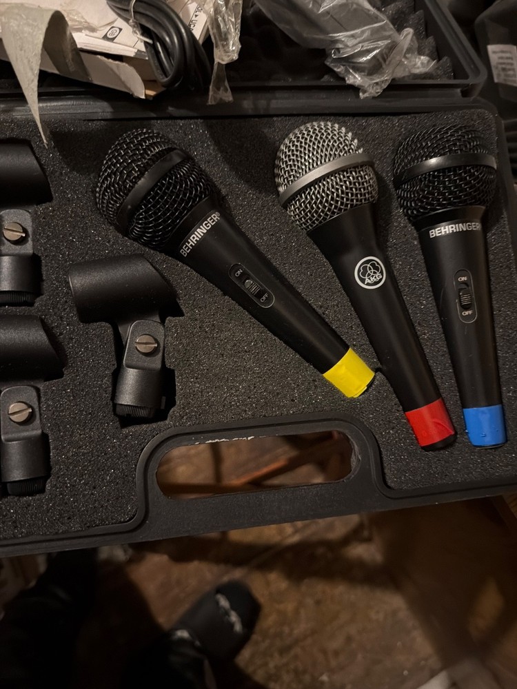 Lot of 3 Behringer XM1800S Dynamic Wired Professional Microphone