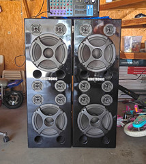 Singtronic KS-3000DW Karaoke Speaker System 3000W RMS Wired AUX/USB Black