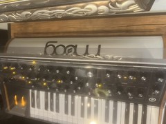 MOOG Subsequent 37 Paraphonic Analog Keyboard Synthesizer