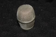 Shure KSM9 Dual-Pattern Handheld Condenser Microphone