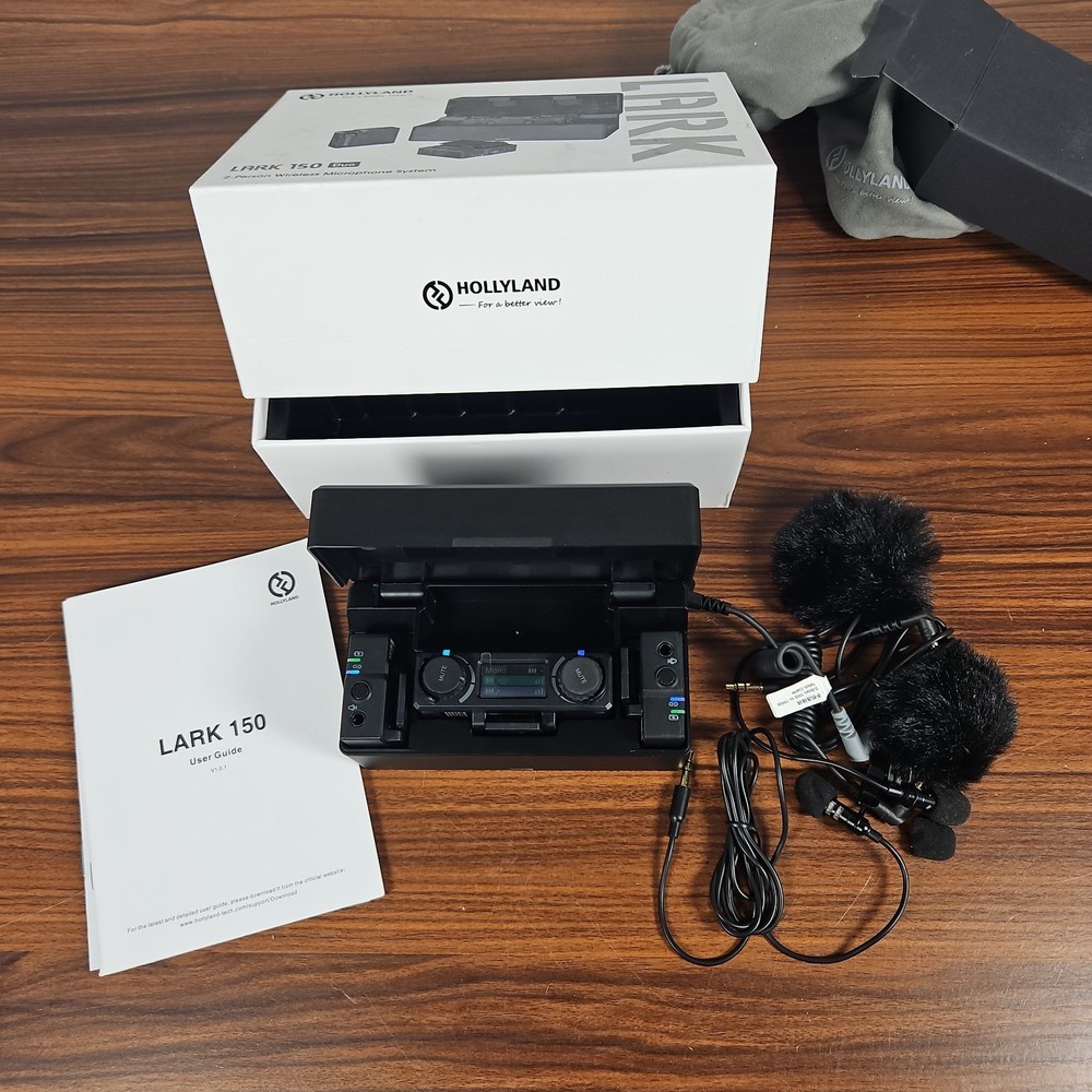 Hollyland LARK 150 2.4GHz 2-Person Clip-on Wireless Microphone System
