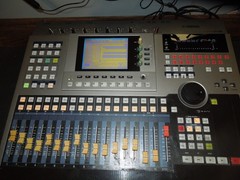 Yamaha AW4416 Digital Recorder Mixer Workstation RECORDER WORKS [BAD CD DRIVE]