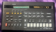 YAMAHA QY10 Music Sequencer Drum Machine Used