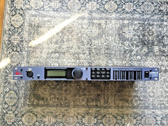 dbx DriveRack PA Complete Loudspeaker Control System w/Beringer ECM 8000 RTM mic