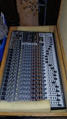Behringer Eurodesk SX2442FX 24-Channel Mixing Console/Tabletop for Live & Studio