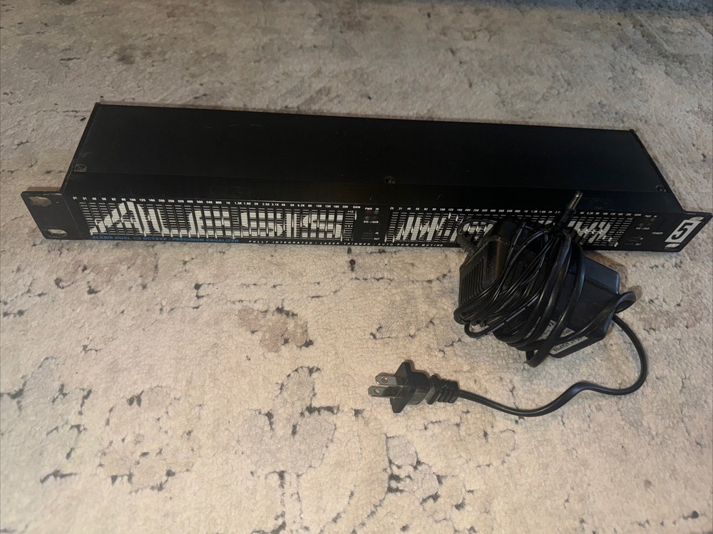 Alesis M-EQ 230 Dual 1/3 Octave Precision Equalizer – Rack Gear Effects
