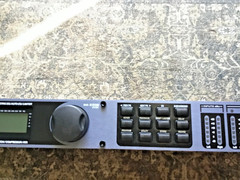 dbx DriveRack PA Complete Loudspeaker Control System w/Beringer ECM 8000 RTM mic