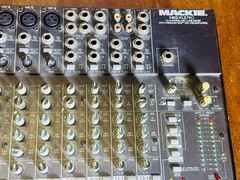 Mackie 1402-VLZ Pro 14-Channel Audio Mixer XDR Mic Preamps Phantom Powers On