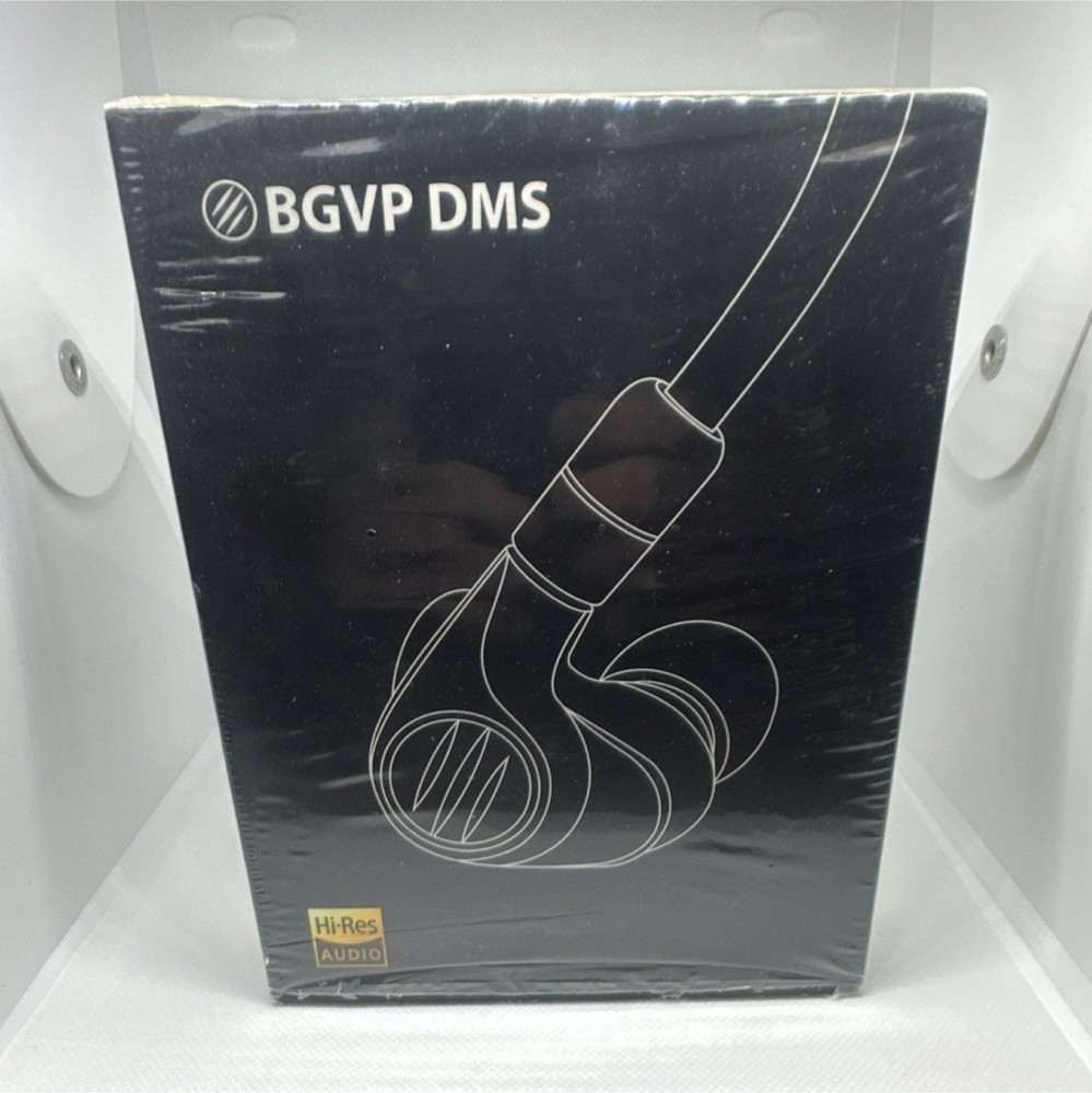 BGVP DMS Hi-Res Audio Hybrid Drivers In-Ear Monitors Blue with Accessories