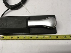 VFP-1-25 Single Piano-Style Sustain Pedal with Polarity Switch Made in Italy EUC