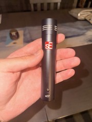 sE Electronics sE7 Small Diaphragm Wired Condenser Mic Black Mountable