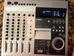 YAMAHA MD4S Multitrack Minidisc MD Digital Recorder 4 Track NO SLIDER KNOBS!