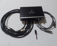 Behringer U-Phoria UMC204HD Audiophile 2×4 USB Audio/MIDI Interface with Cables