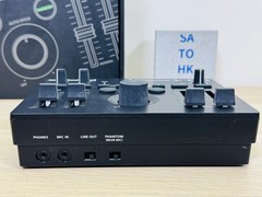 Roland VT-4 Voice Transformer Vocal Effects Processor See Description