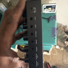 Live USB-C Audio Interface 2 Mic Inputs 44.1kHz 16bit Echo Bass Treble Control