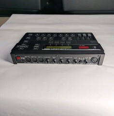 DigiTech Vocalist VHM5 5-part Digital Vocal Harmony Processor