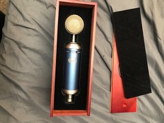 Blue Microphones Bluebird SL Studio Condenser Microphone
