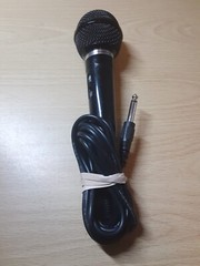Dynamic Microphone DM-30 Uni-Directional B2