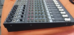 Mackie 1402-VLZ 14-Channel Mic/Line Mixer – GREAT CONDITION LOOK!