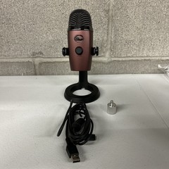 Blue Yeti Nano Premium USB Microphone Music Streaming – Red Onyx