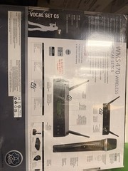 AKG WMS470 Presenter Set Combo Wireless Headworn and Lavalier Microphone System