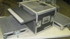 Double Ended 25x22x17 Anvil Computer Work Station Case Slid Out Keyboard Shelf