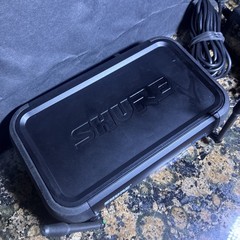Shure PGXD4 Digital Wireless Receiver X8 Band 902–928 MHz With Power Adapter