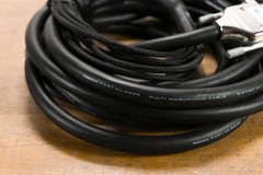 Mogami 2932 DB25 Male to (8) 1/4″ TRS Male Breakout Cable – 15′ CG011PK