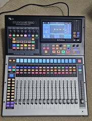 PreSonus StudioLive 32SC 32-Channel SubCompact Digital Mixer/Recorder/Interface