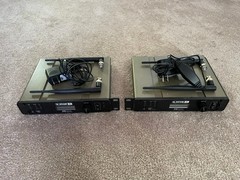 Line 6 XD-V70 2.4GHz Digital Wireless Receiver Lot of 2 (With Antennas, 9V PSUs)