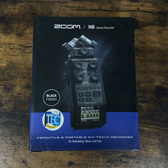 Zoom H6 Handy Recorder Handheld Digital Recorder 6-Track USB H6-BLK/120NA