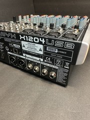 Behringer Xenyx X1204USB 12-Input Mixer USB Audio Interface With Hard Case