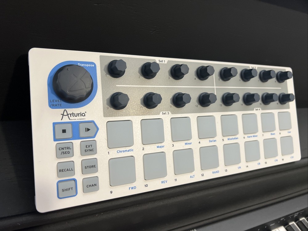 Arturia BeatStep Pro White Advanced MIDI Controller Sequencer With Custom Stand