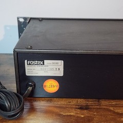 Fostex Model 3030 Dual Channel Graphic Equalizer Rack Mount – Powers On