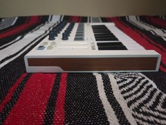 Arturia MiniLab MKII – USB MIDI Keyboard Controller