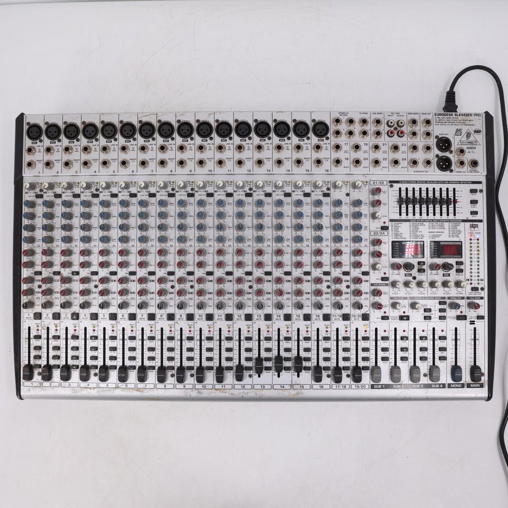 Behringer Eurodesk SL2442FX-PRO 24-Input 4-Bus Mixer Dual 24-Bit FX Processor