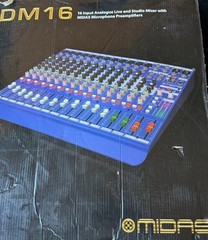 Midas DM16 16 Input Analog Live and Studio Mixer – SKU#2055749