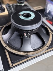 18 Sound 15W700 15″ Subwoofer 1200 Watts 8-Ohms Loud Speaker (1PC.)