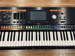 Roland Jupiter-80 Digital Synthesizer 76 Keys…..MINT Condition