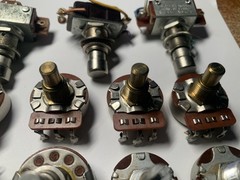 23 Potentiometers & Foot Switches For Vintage Moog Synthesizers