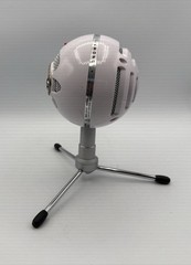 Blue Snowball Ice Plug and Play Microphone White, No USB Cord