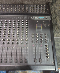 Peavey Electronics Corp. MD III (MD3) 12 x 2 Mixer with Flight Case