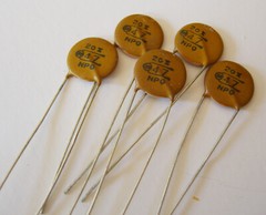 25 NOS Circle D Ceramic Disk Capacitors 47 pf 1kv 1000v