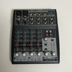 Behringer XENYX802 Analog 8-Input 2-Bus Mixer