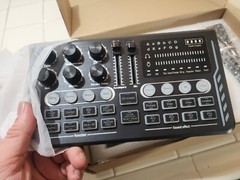 Hayner-Seek Podcast Equipment Bundle | Microphone & Sound Console