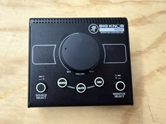Mackie Big Knob Passive 2×2 Studio Monitor Controller (Never Used)