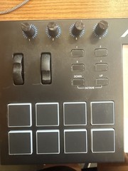 Alesis V49 49-Key USB MIDI Keyboard *UNTESTED- NO CORDS*
